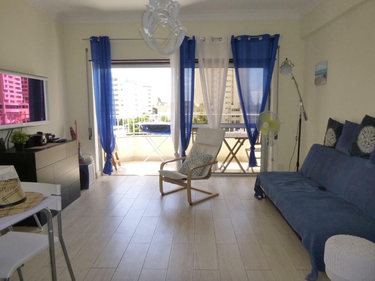 Solmonte White And Blue Apartment Портиман Екстериор снимка
